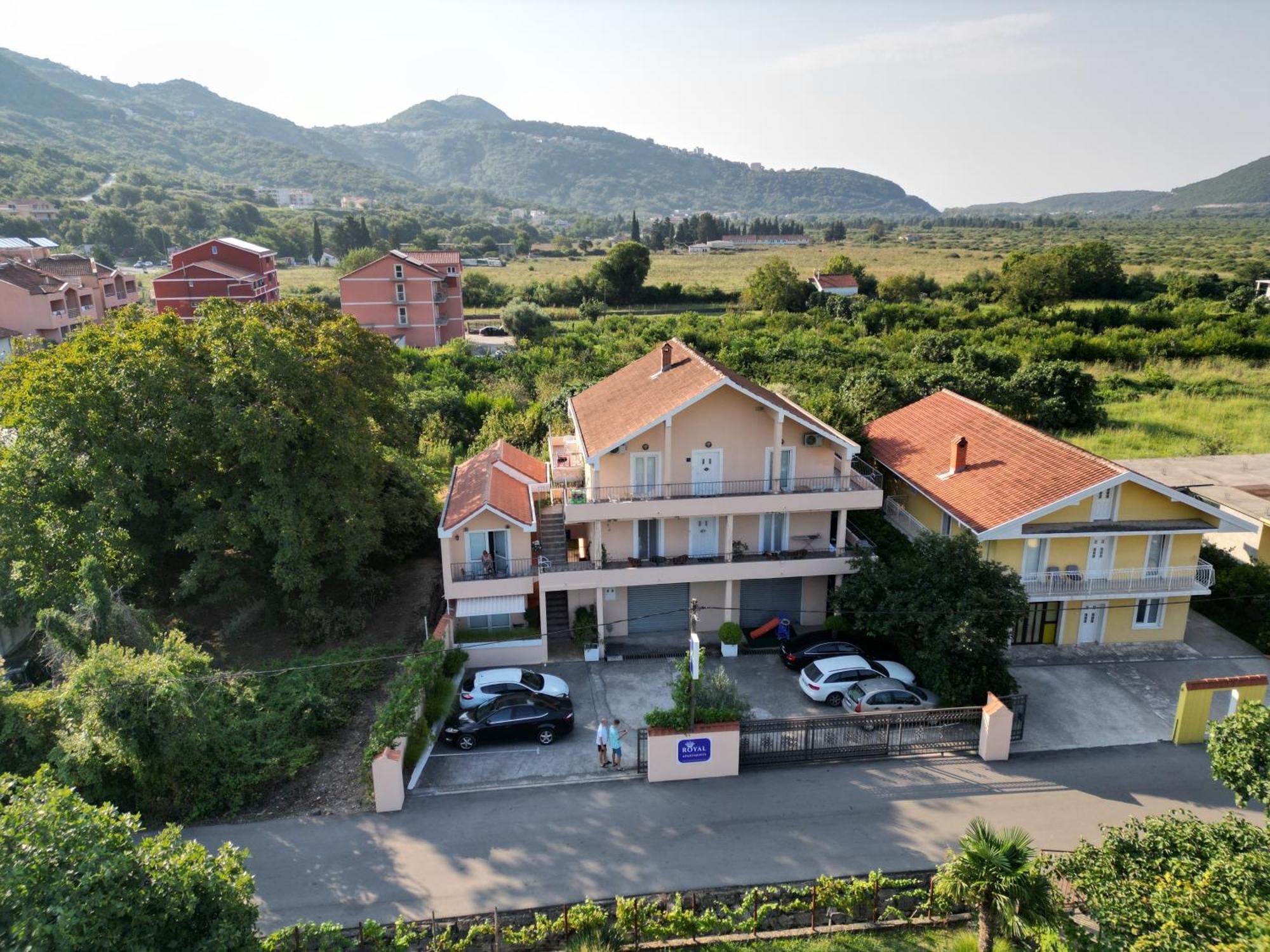 Apartments Royal Budva Eksteriør billede