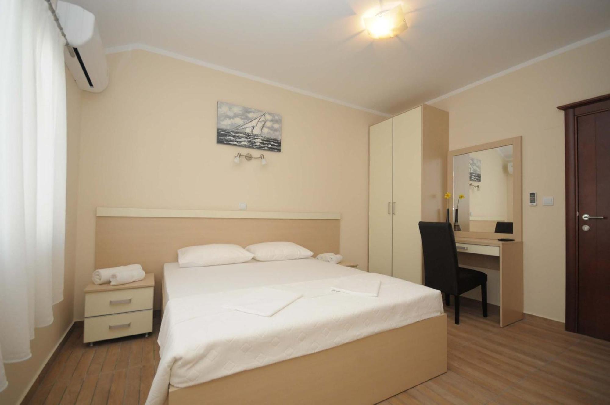 Apartments Royal Budva Værelse billede